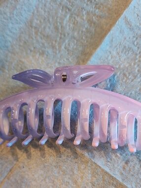 Lavender Ombre Hair Claw Clip